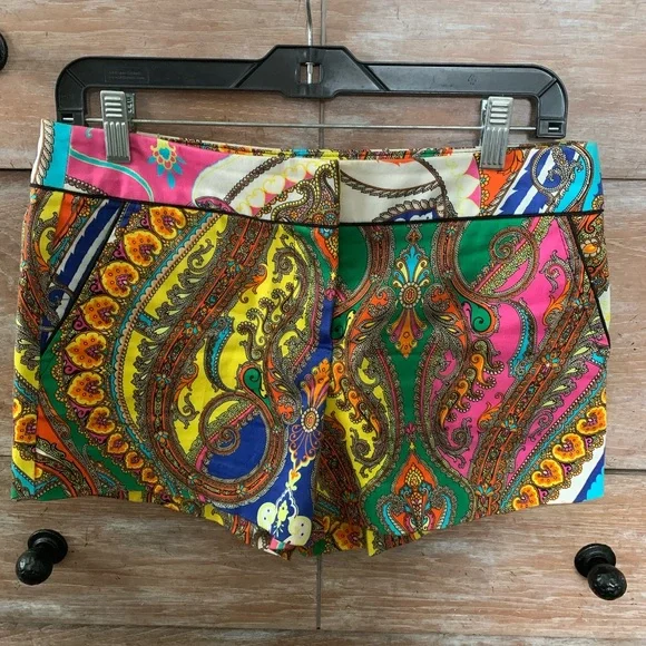 Trina Turk shorts. Like new 2 - Picture 1 of 4